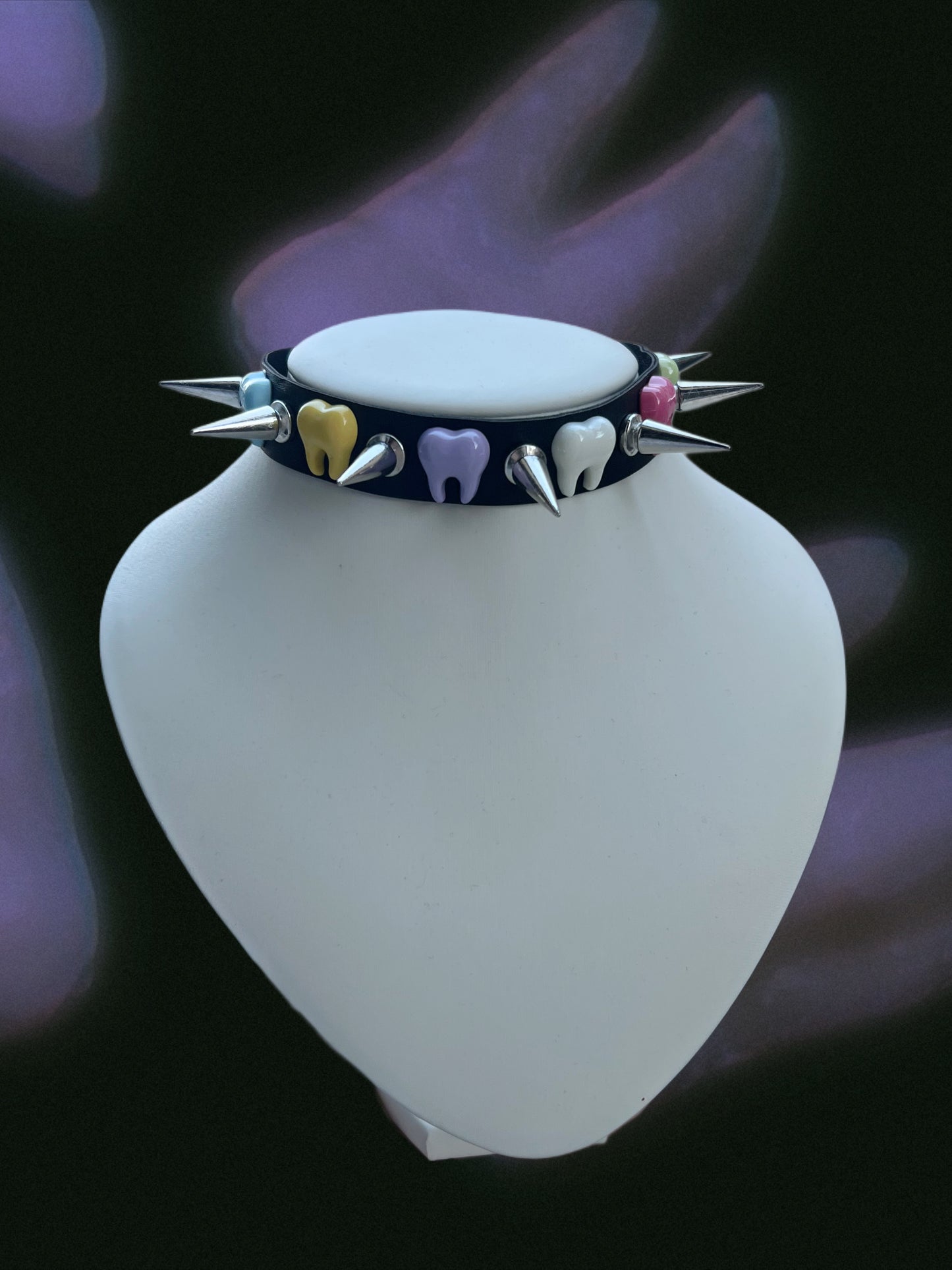 spiked teeth studded pu choker